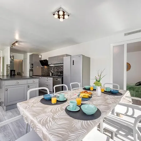 Coliving Savana Bedroom - Convenient & Near Cern * Saint-Genis-Pouilly